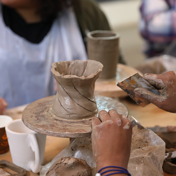 Pottery Craftsmanship through Clay Hollowing and Shaping