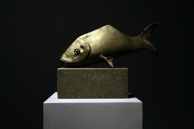 21 Assemblages on paper