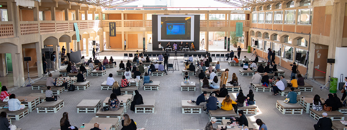 لقاء مارس 2026: بيننا، العالم