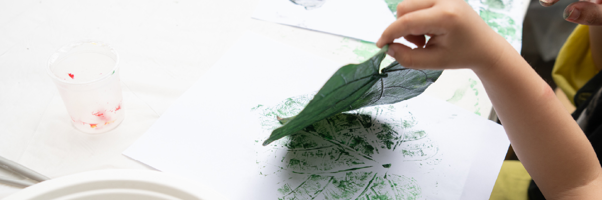 Natural Imprints in The Urban Garden