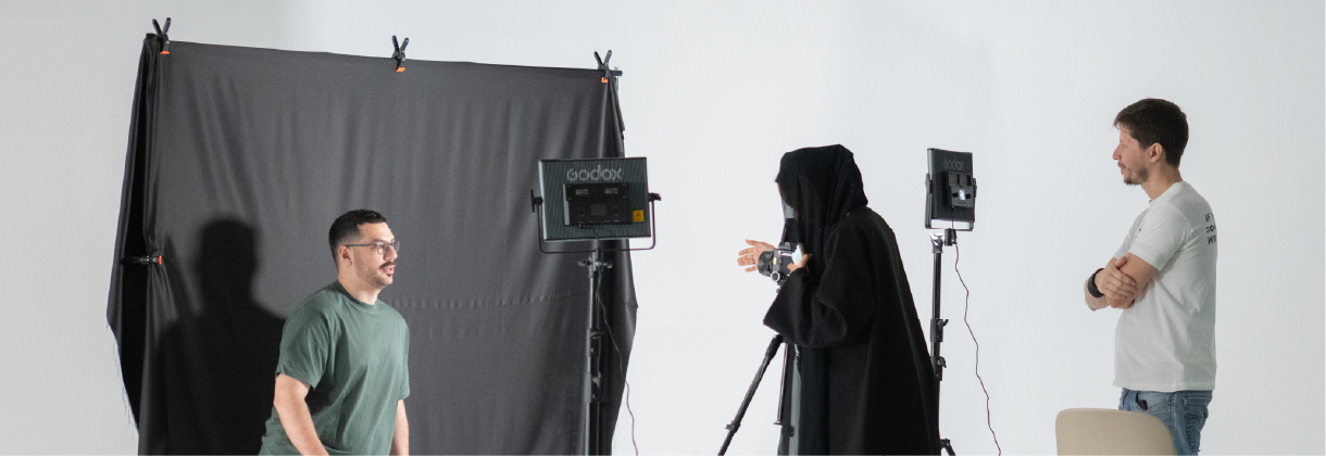 Cyclorama: Live Portrait Studio With Arnold Barretto
