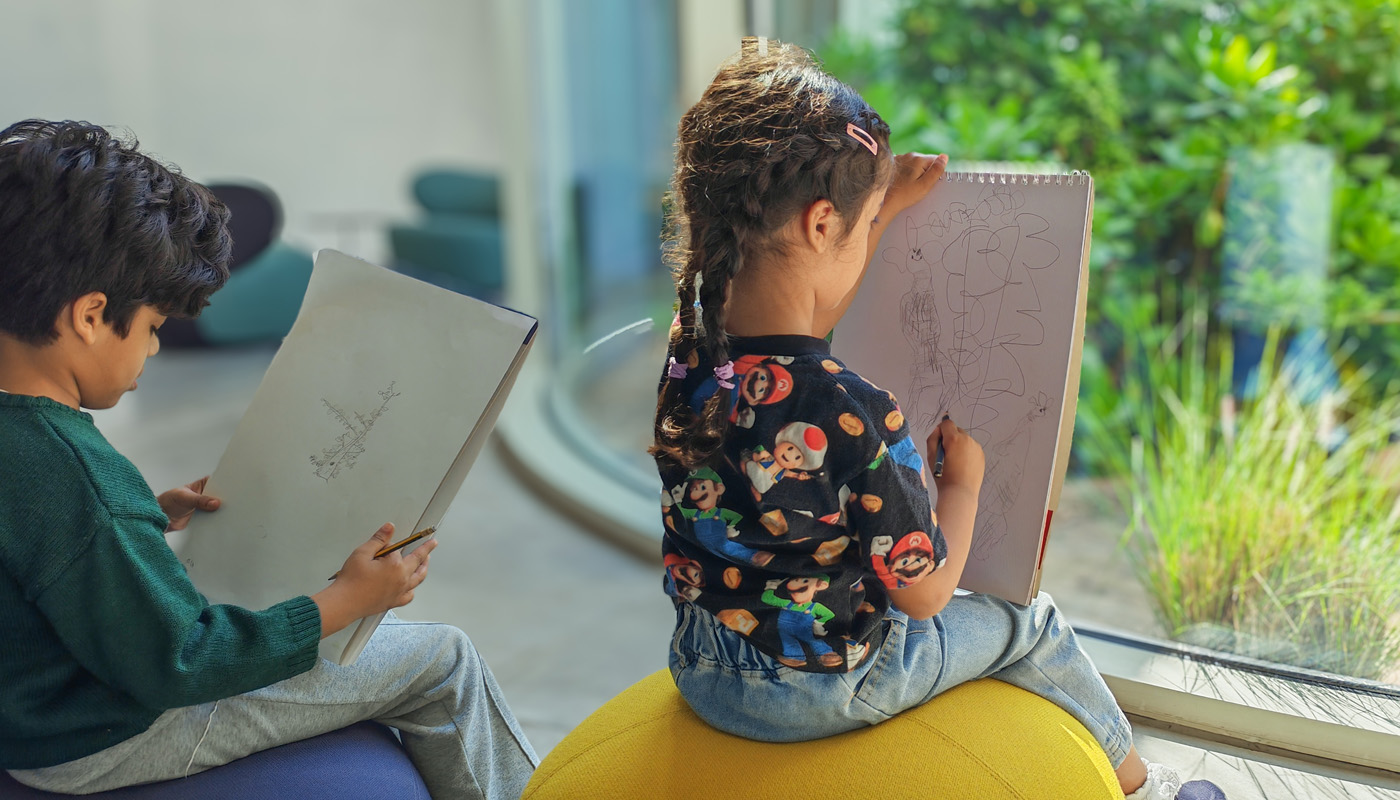 رسم الطبيعة الصامتة: أقلام ملوّنة