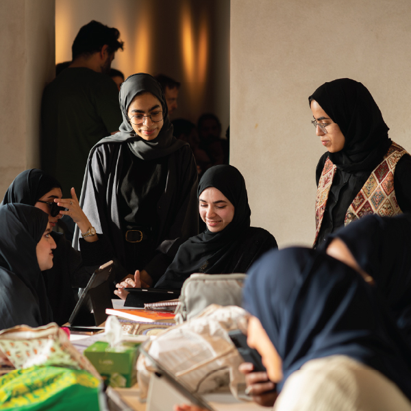 أمسية شعرية: إرث الكلمات