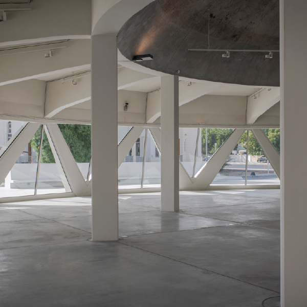 إعادة توظيف المباني: الطبق الطائر