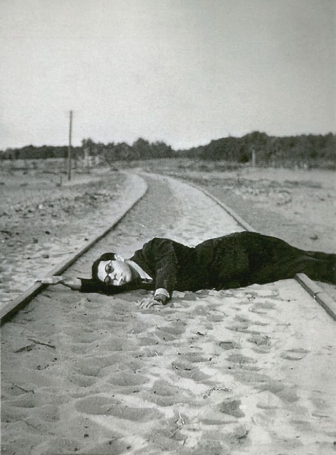 The Egyptian Surrealists in Global Perspective