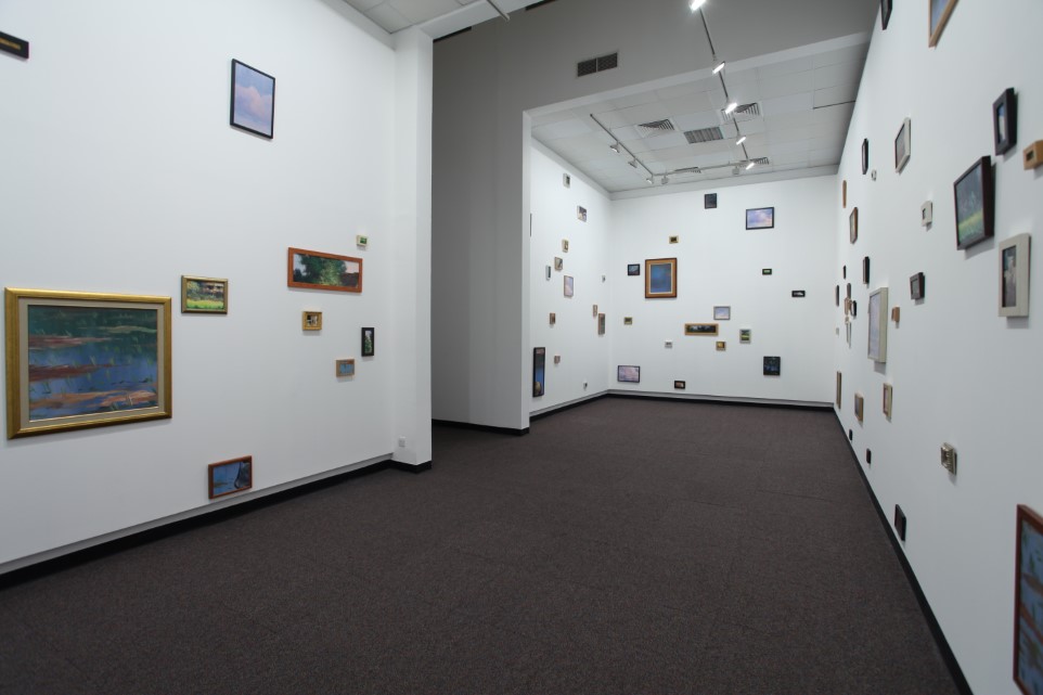 مشروع فن مابيني: 100 لوحة