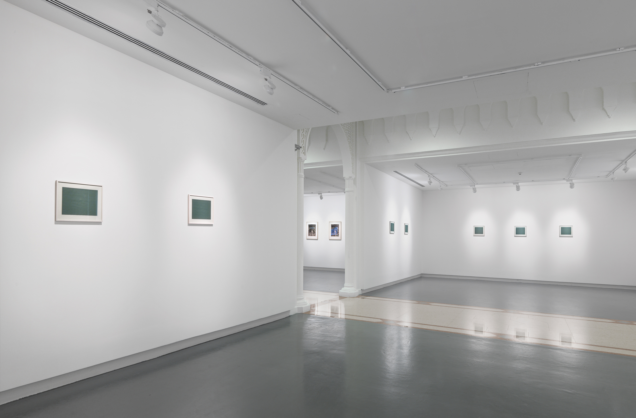 لالا روخ : أعمال مختارة