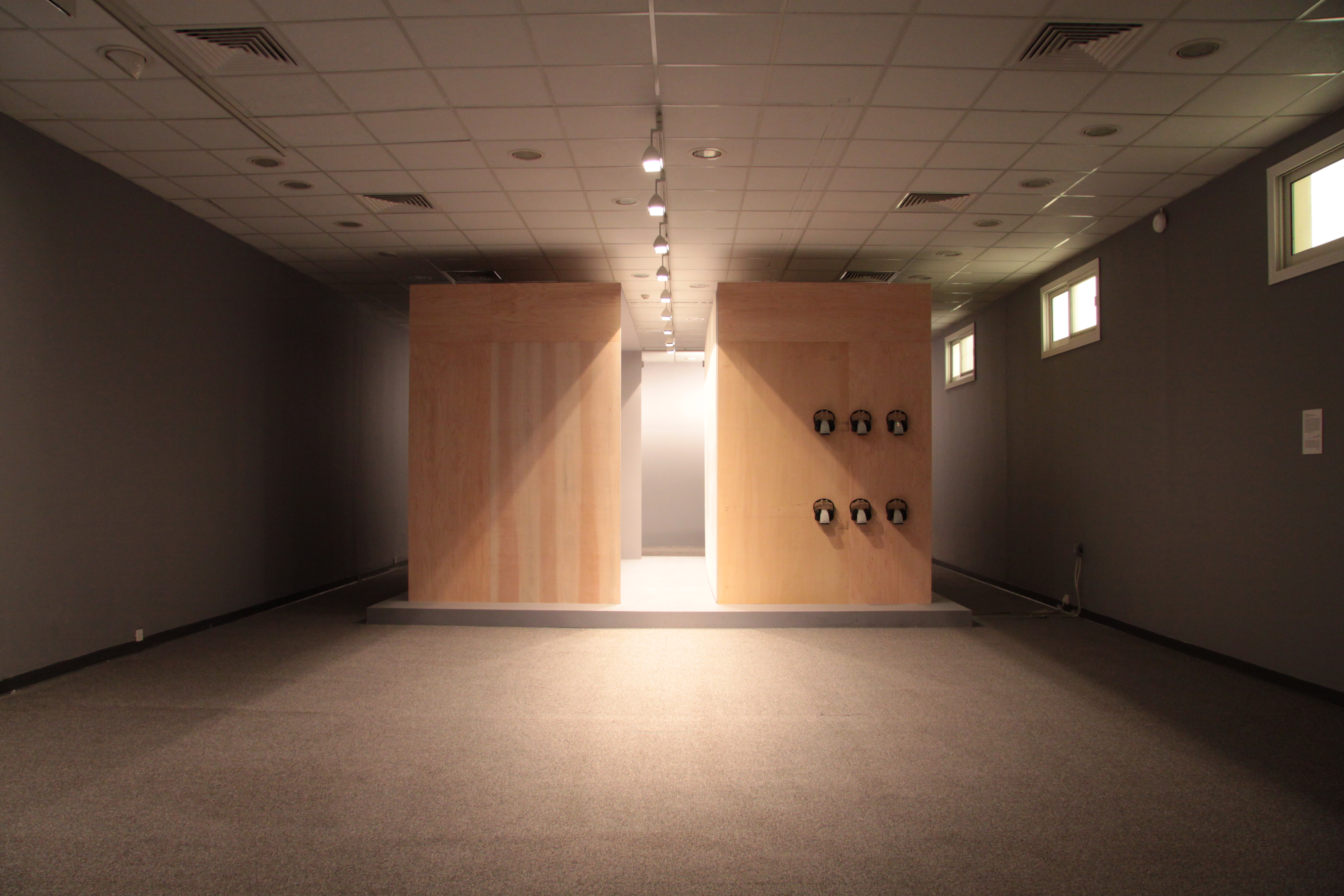 هذه إشارة لأولئك الذين يتأملون