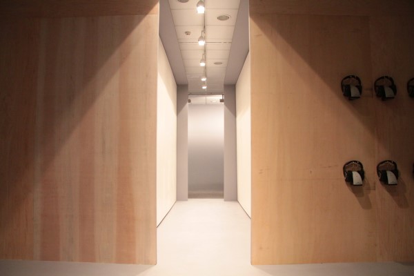 هذه إشارة لأولئك الذين يتأملون