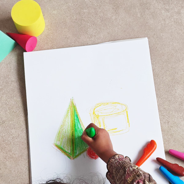 معاً نرسم الطبيعة الصامتة: الألوان الشمعية