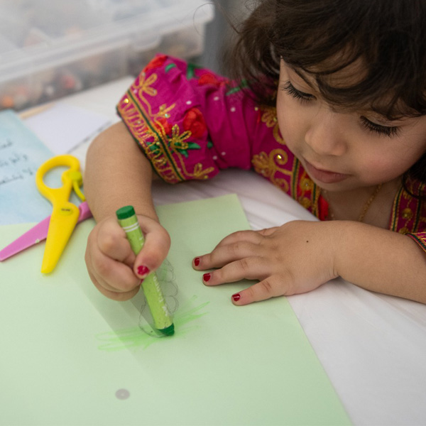 حوِّلوا الحكاية إلى أشغال يدوية