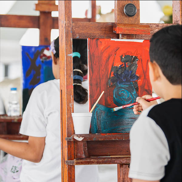 Explore the World of Drawing 