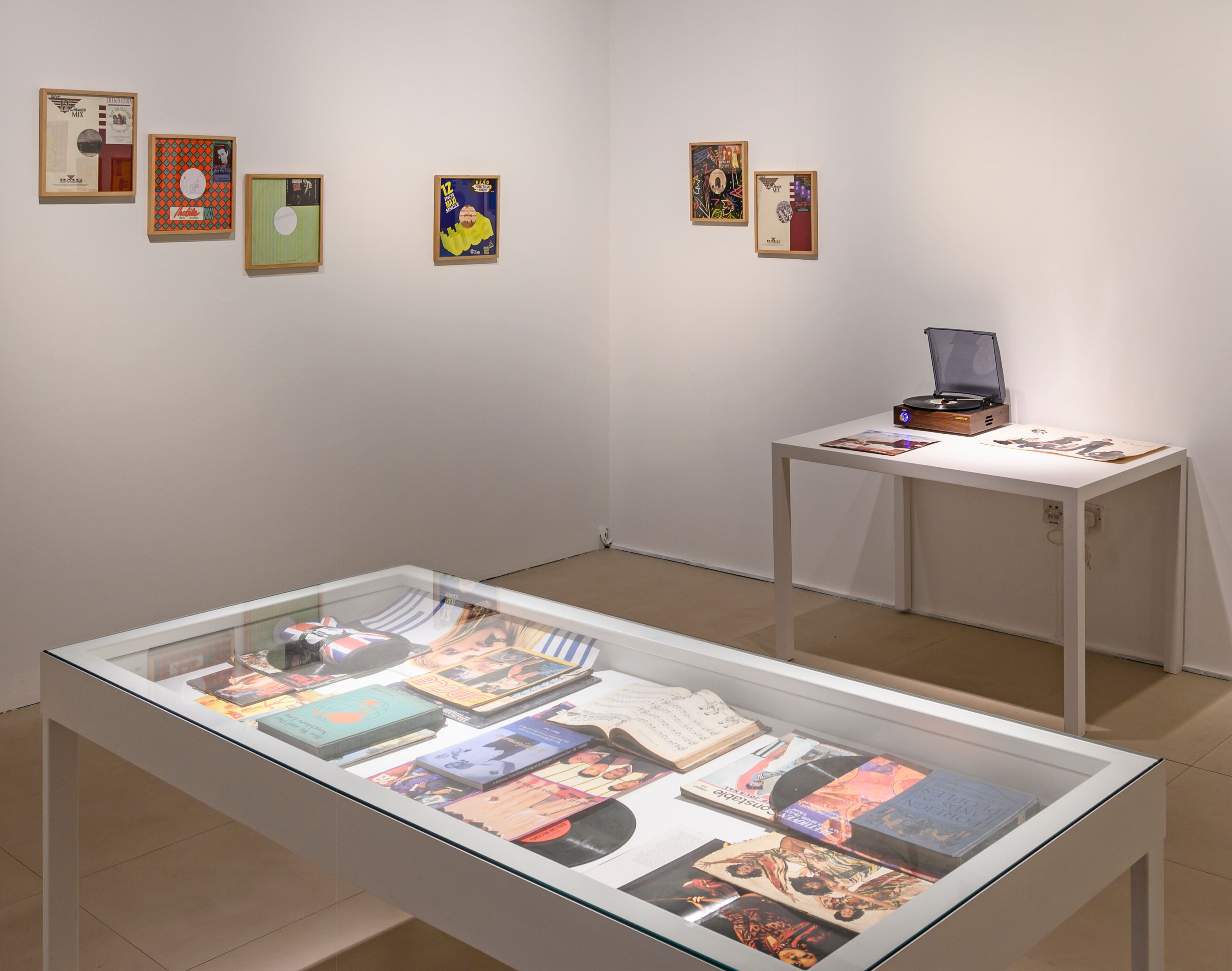 ملاحظات من العالم الجديد (2015-2019)