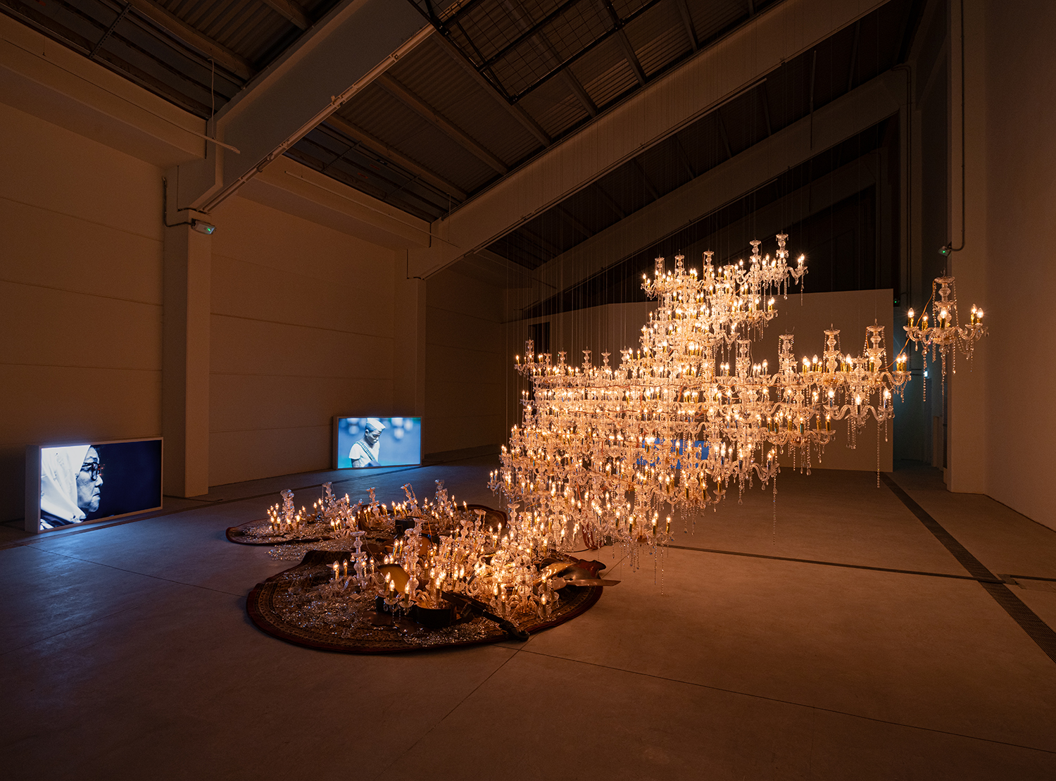 من أرضٍ ومياه: أعمال من مقتنيات مؤسسة الشارقة للفنون 